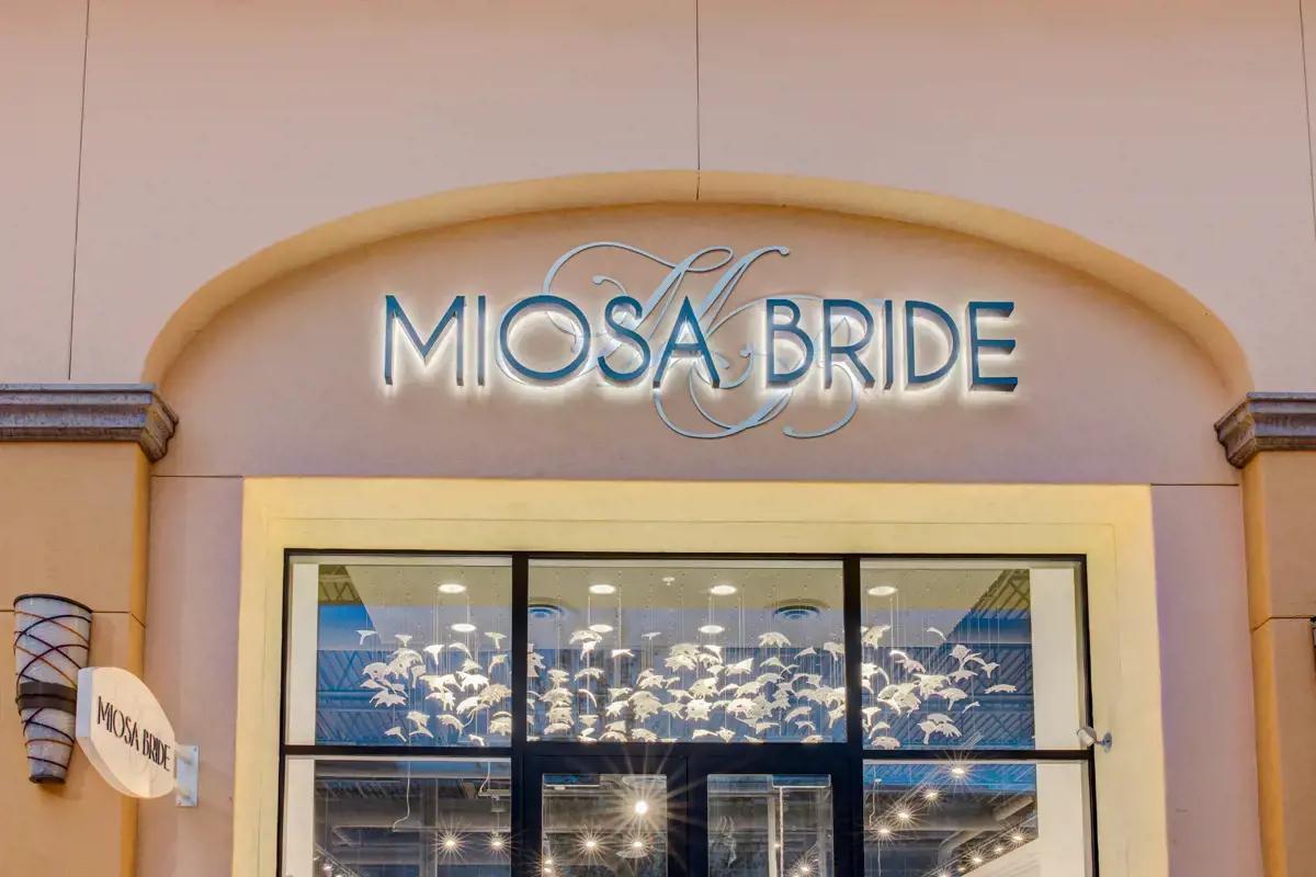 Miosa Bride store. Mobile image
