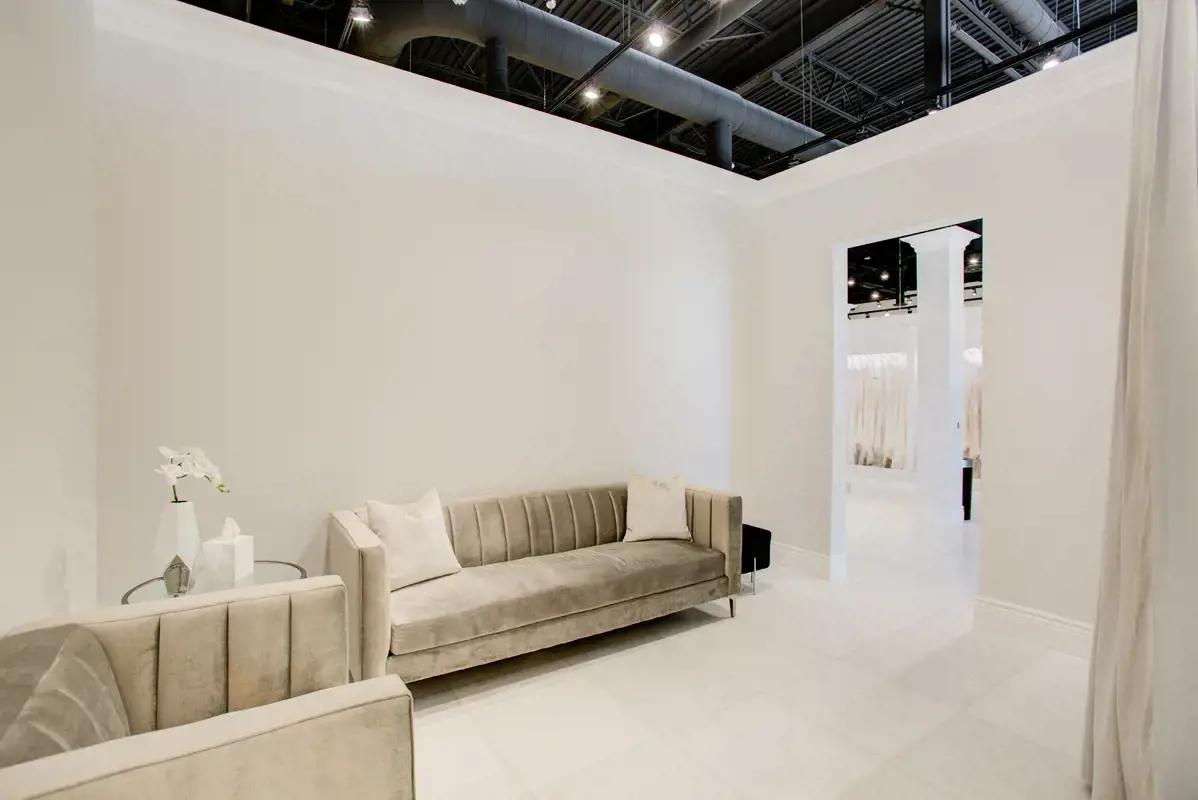 Photo of the showroom interior 8. Mobile image