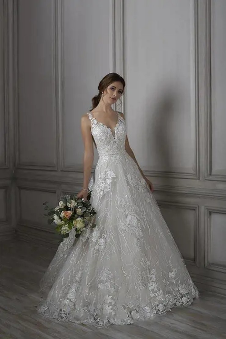 Adrianna Papell Miosa Bride