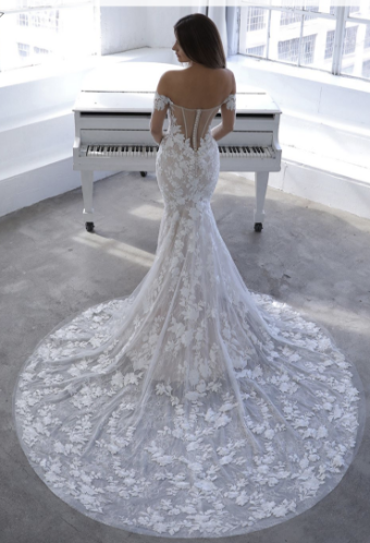 Blue by Enzoani Style #Naroza #1 Ivory/Nude thumbnail