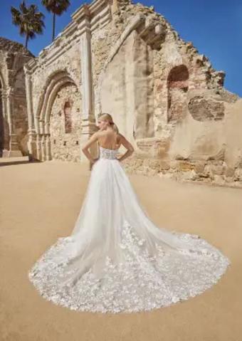 Casablanca Bridal Style #Blanca #1 default thumbnail