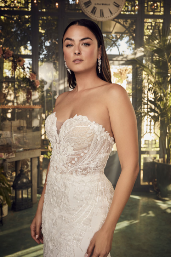Casablanca Bridal Style #Delaney #3 Ivory/Nude thumbnail