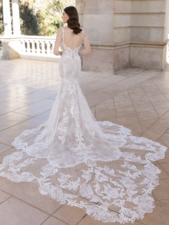 Elysee by Enzoani Style #Valliere #3 default Ivory/Nude thumbnail