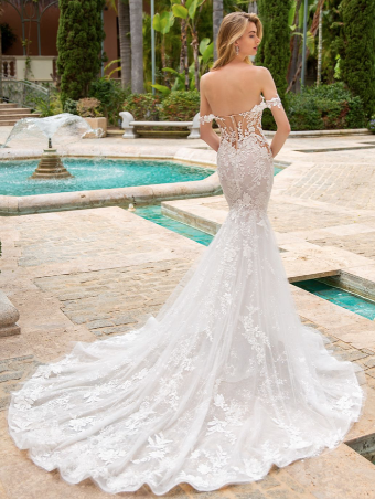 Enzoani Style #Raquel #1 Ivory thumbnail
