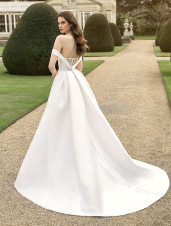 Enzoani Style #Sadie #1 default Ivory/Nude thumbnail