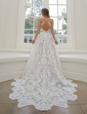 Enzoani Style #Manda #1 default Ivory/Latte thumbnail