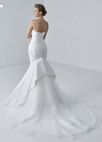 Etoile by Enzoani Style #Adeline #2 Ivory thumbnail