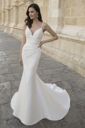 Etoile by Enzoani Style #Marilyn #2 Ivory thumbnail