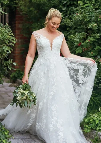 Justin Alexander Style #88048 #3 default Ivory/Ivory/Nude Champagne/Ivory/Nude thumbnail