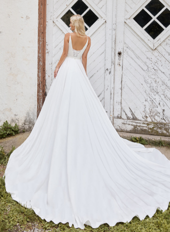 La Perle Style #Ambrose #1 Ivory thumbnail