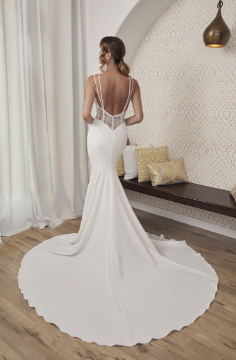 Le Blanc Style #Selena #1 Ivory/Nude thumbnail