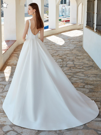 Love by Enzoani Style #Arlette #1 Ivory thumbnail