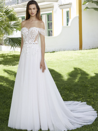 Love by Enzoani Style #Bernadine #0 default Ivory/Beige/Nude thumbnail