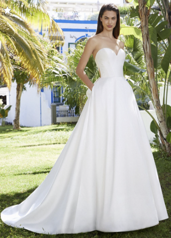 Love by Enzoani Style #Bellarose #0 default Ivory/Nude thumbnail