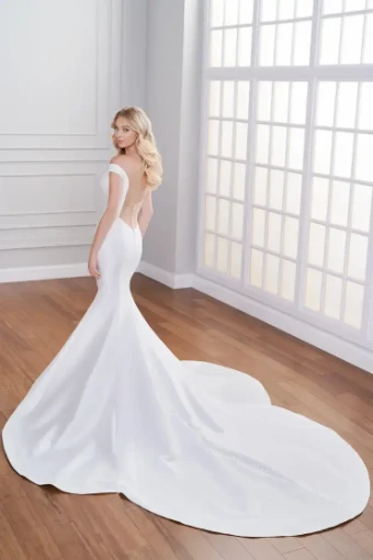 Martin Thornburg Style #Inez #2 Diamond White thumbnail