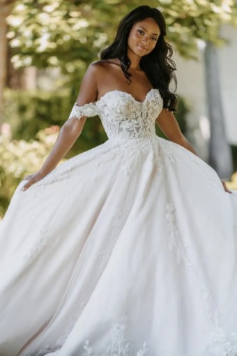 Allure Bridals Style #9902 #1 default thumbnail