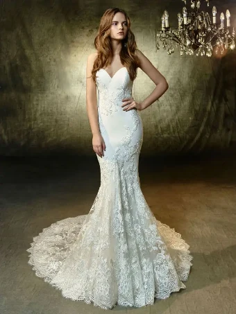 Blue by Enzoani Style #Laura #0 default Ivory thumbnail