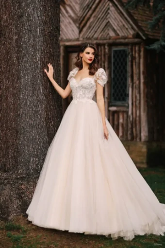 Disney Fairy Tale Weddings Style #Snow White #7 Champagne/Ivory/Nude thumbnail