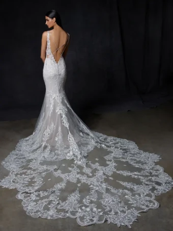 Enzoani Style #Olyvia #1 default Ivory/Sand/Nude thumbnail