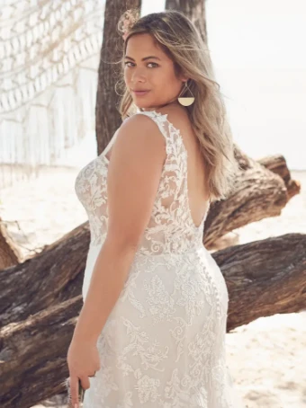 Rebecca Ingram Style #FAUSTINE #4 default Ivory over Soft Nude (gown with Natural Illusion) thumbnail