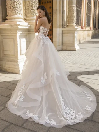 Etoile by Enzoani Style #Avril #3 Ivory/Nude thumbnail