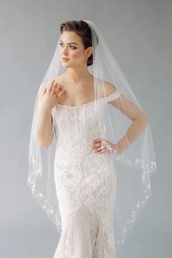 Toni Federici Style #Gingerly #2 Light Ivory (As Sampled) thumbnail