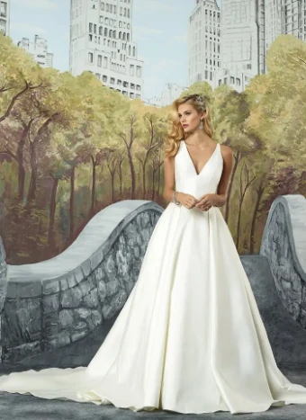 Justin Alexander Style #8937 #0 default Ivory/Nude/Silver thumbnail