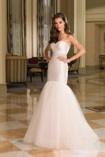 Justin Alexander Style #8851 #0 default Natural Ivory thumbnail