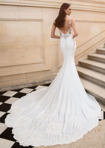 Elysee by Enzoani Style #Loren #1 Ivory/Nude thumbnail