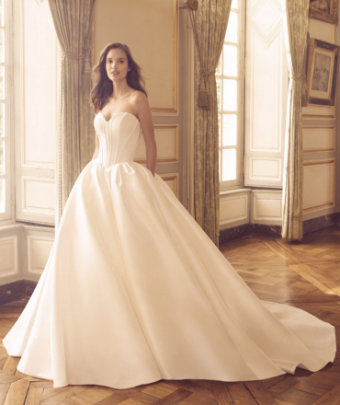 Elysee by Enzoani Style #Merteuil #0 default Ivory thumbnail