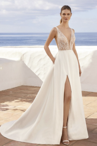 Love by Enzoani Style #Christina #0 default Ivory/Nude thumbnail