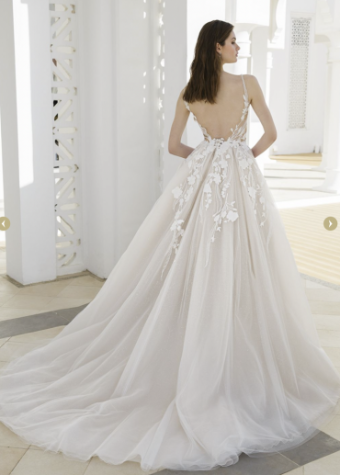 Blue by Enzoani Style #Rhapsody #1 Ivory/Nude thumbnail