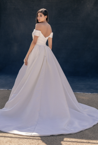 Allure Couture Style #C733 #1 default Ivory thumbnail