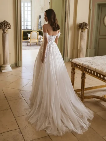 Elysee by Enzoani Style #Gina #1 default Ivory/Beige/Nude thumbnail
