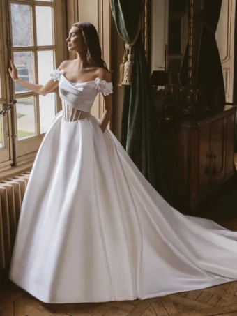 Elysee by Enzoani Style #Gwendolyn #0 default Ivory thumbnail