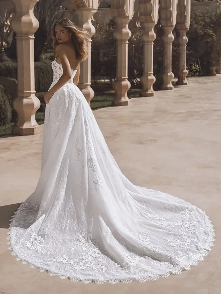 Enzoani Style #Venice Default Image