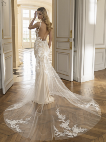 Etoile by Enzoani Style #Elani #2 default Ivory/Sand/Nude thumbnail