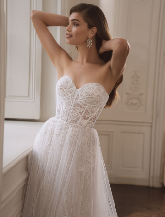 Etoile by Enzoani Style #Fable #1 Ivory/Sand/Nude thumbnail