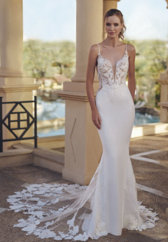 Blue by Enzoani Style #Samantha #0 default Ivory/Nude thumbnail