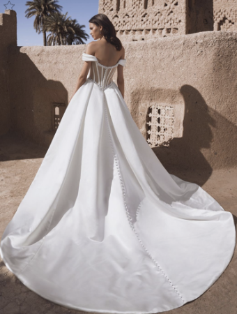 Blue by Enzoani Style #Temina #2 Ivory thumbnail