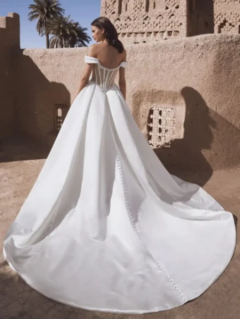 Blue by Enzoani Style #Temina #1 default Ivory thumbnail