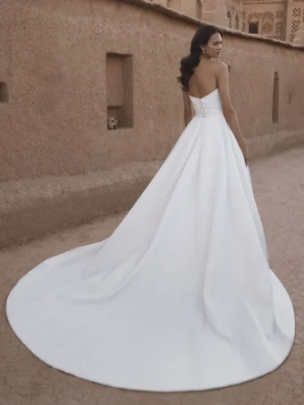 Blue by Enzoani Style #Tallulah #1 default Ivory thumbnail