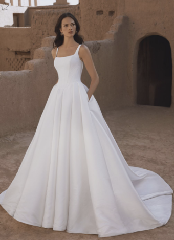 Blue by Enzoani Style #Torvi #0 default Ivory thumbnail