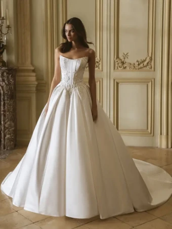 Elysee by Enzoani Style #Geneva #0 default Ivory thumbnail