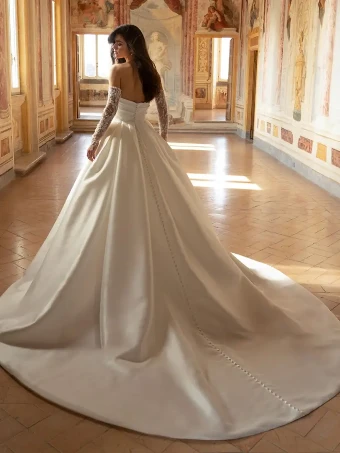 Enzoani Style #Delaney #1 Ivory/Sand/Nude thumbnail