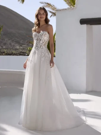 Love by Enzoani Style #Everyly #0 default Ivory thumbnail
