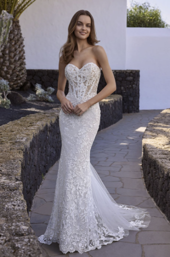 Love by Enzoani Style #Estrella #0 default Ivory/Sand/Nude thumbnail