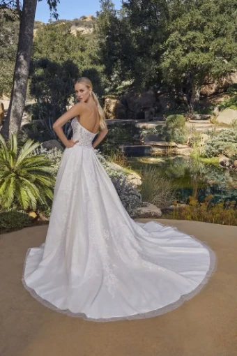 Casablanca Bridal Style #August #2 Caramel/Nude/Ivory thumbnail