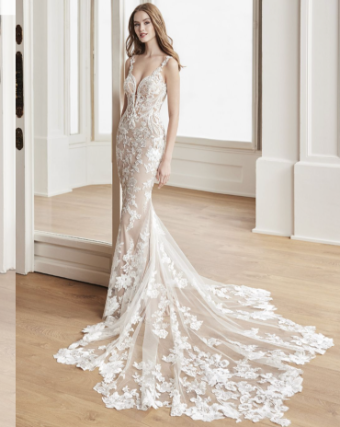 Etoile by Enzoani Style #Reilly #0 default Ivory/Hazel/Nude thumbnail