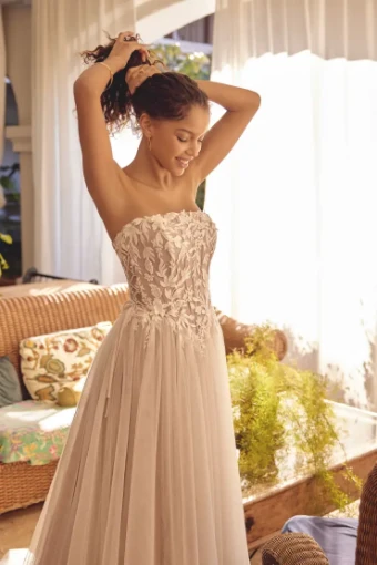 Lillian West Style #66430 #3 Nude/Ivory/Latte thumbnail